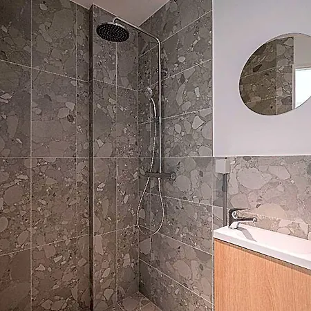 Weloft Coliving Hotel 4*