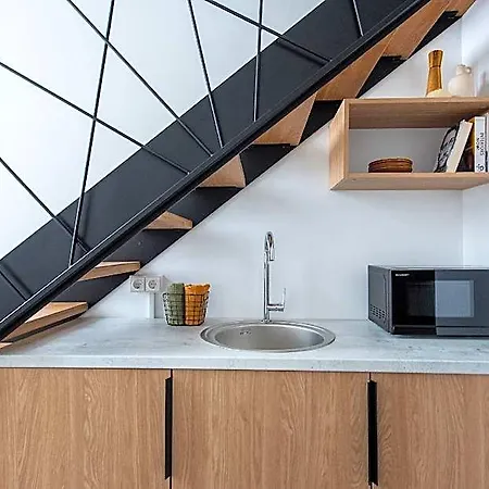 Weloft Coliving Hotel 4*